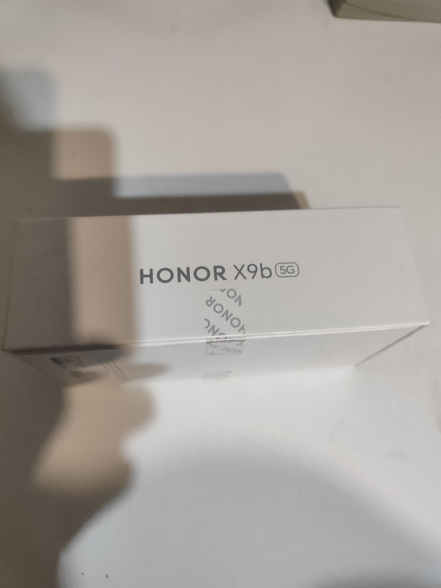 Honor x9b 8/256 5G.