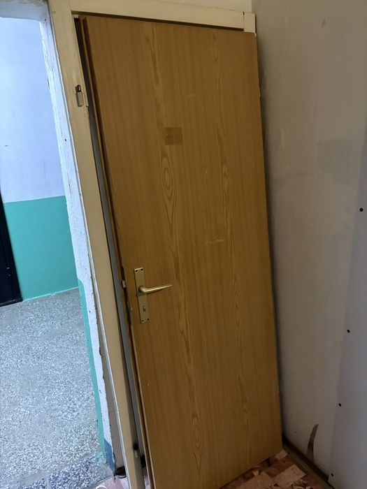 Продам старые немецкие двери