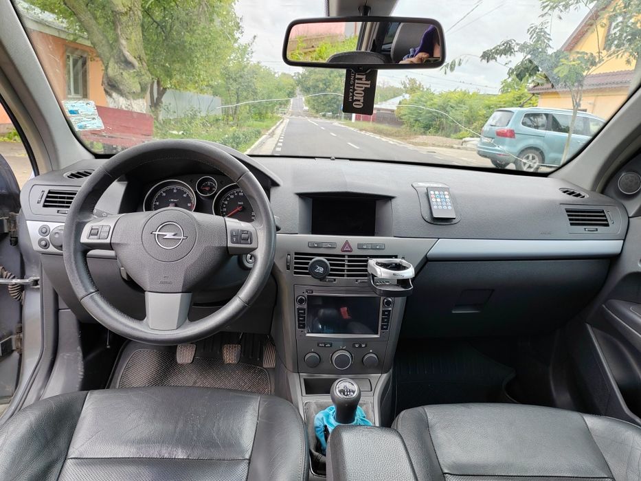 Vând Opel Astra H 1.9 cdti 150cp