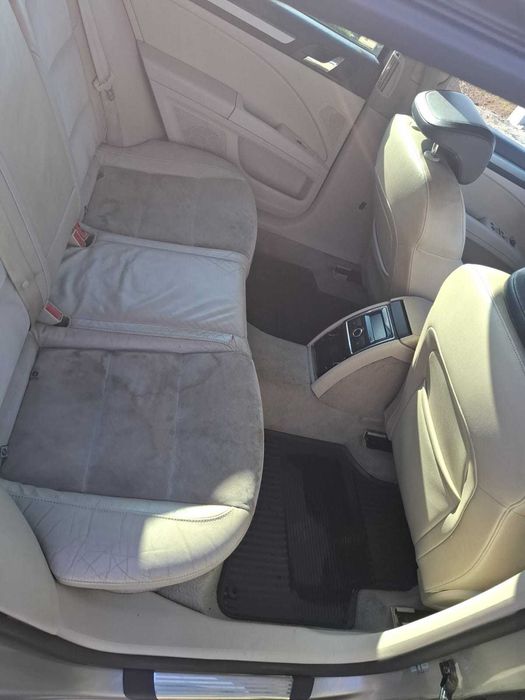 Vand Skoda Superb 2008 2.0 TDI