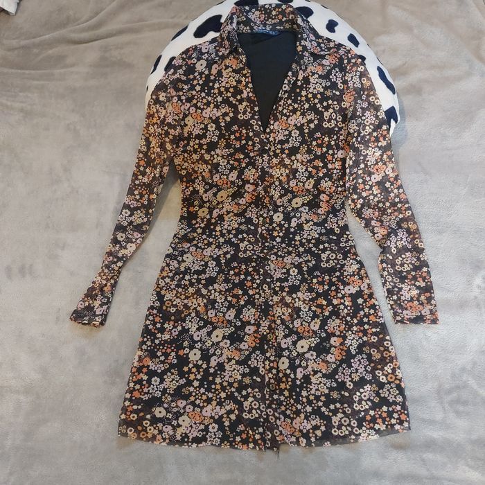 Rochie 20 ron foarte usor de îmbrăcat