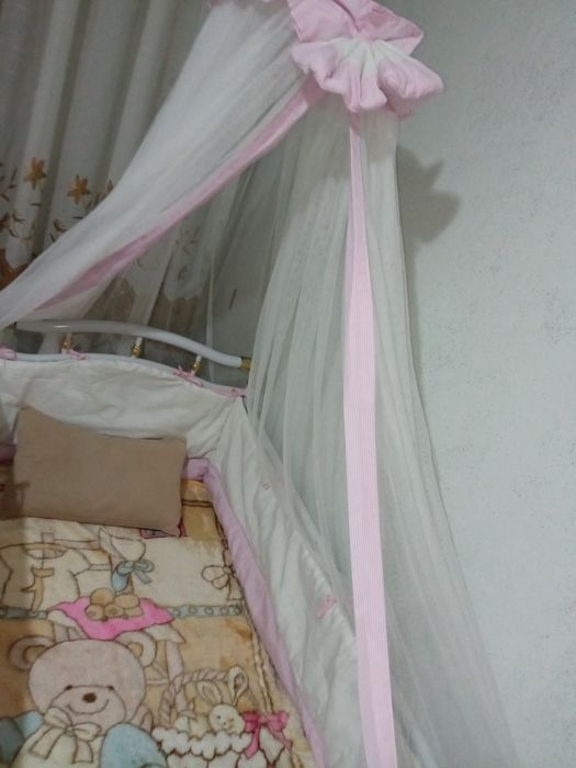 Отдам детскую кроватку трансформер