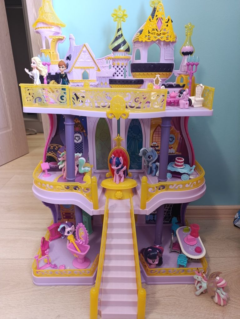 Замък My little pony