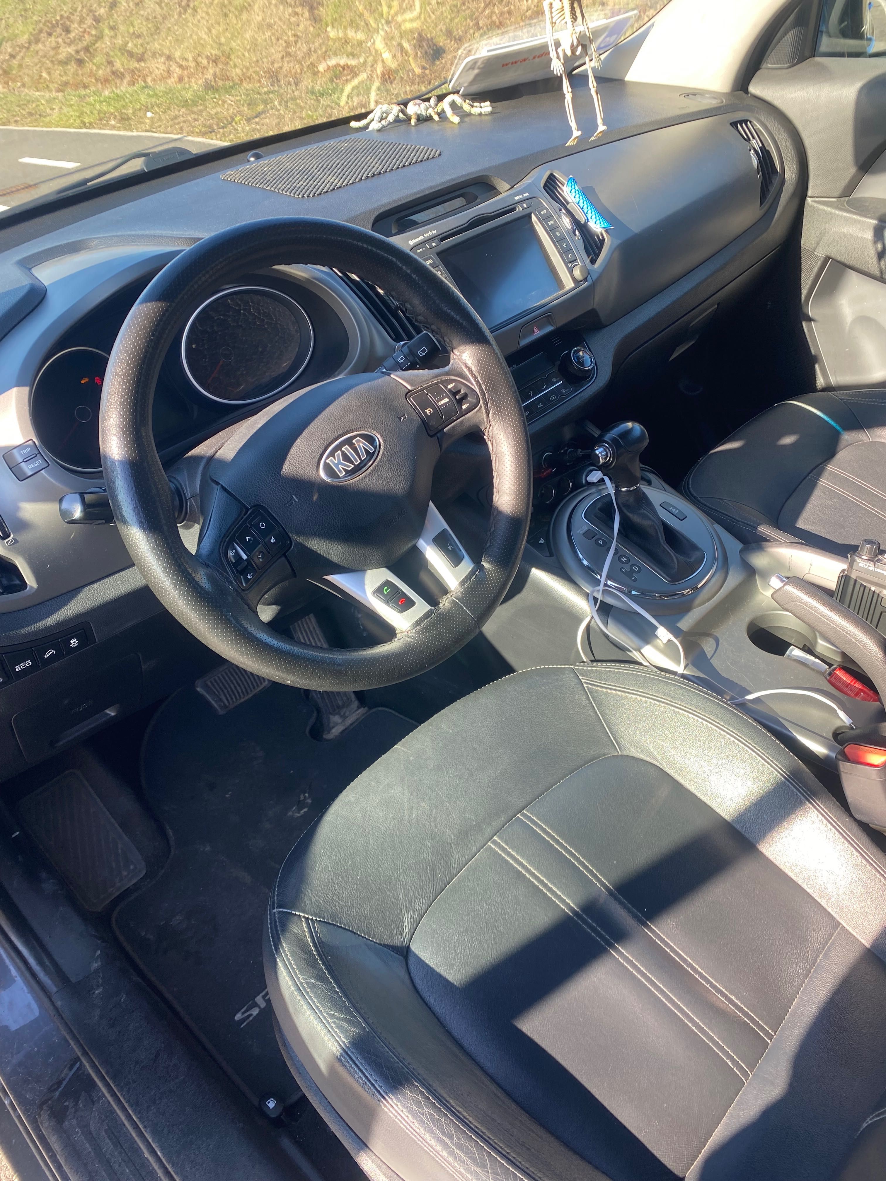 Vând Kia Sportage 2014