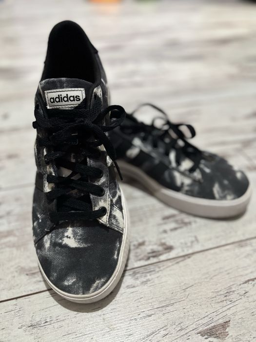 Adidas сникърси нови