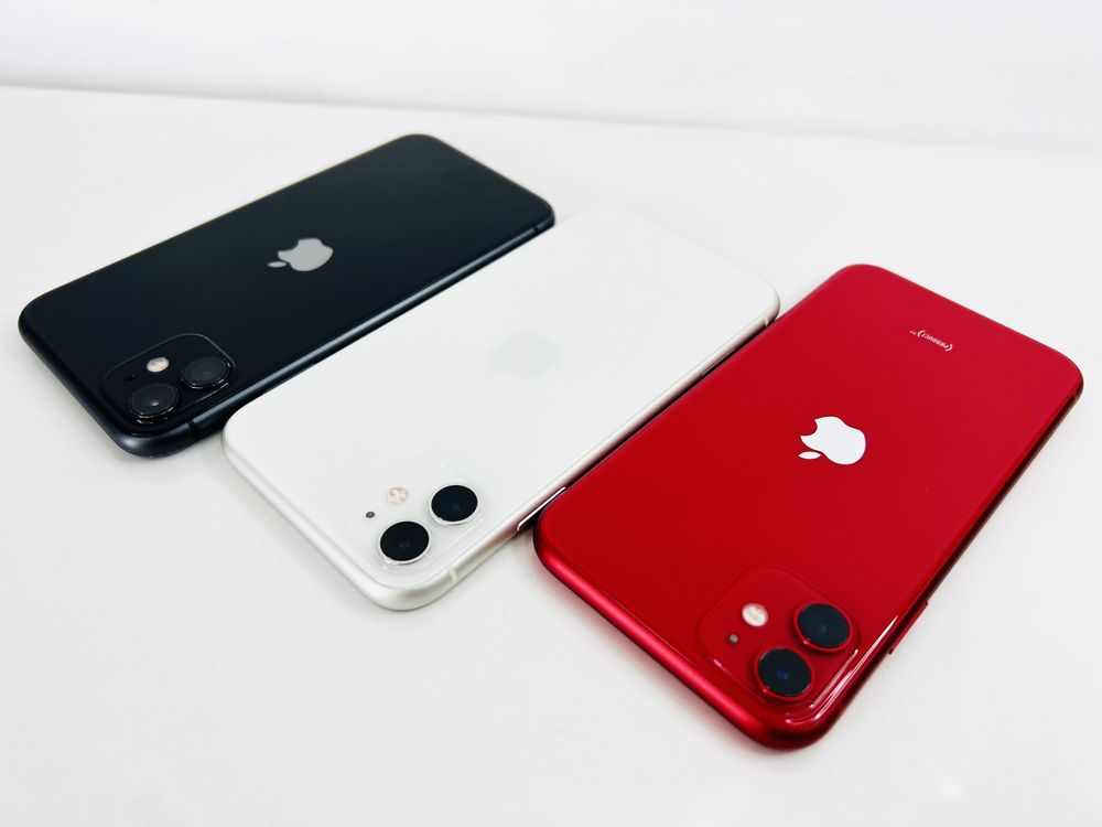 Apple iPhone 11 64GB Red / Black / White Отлични! Гаранция!