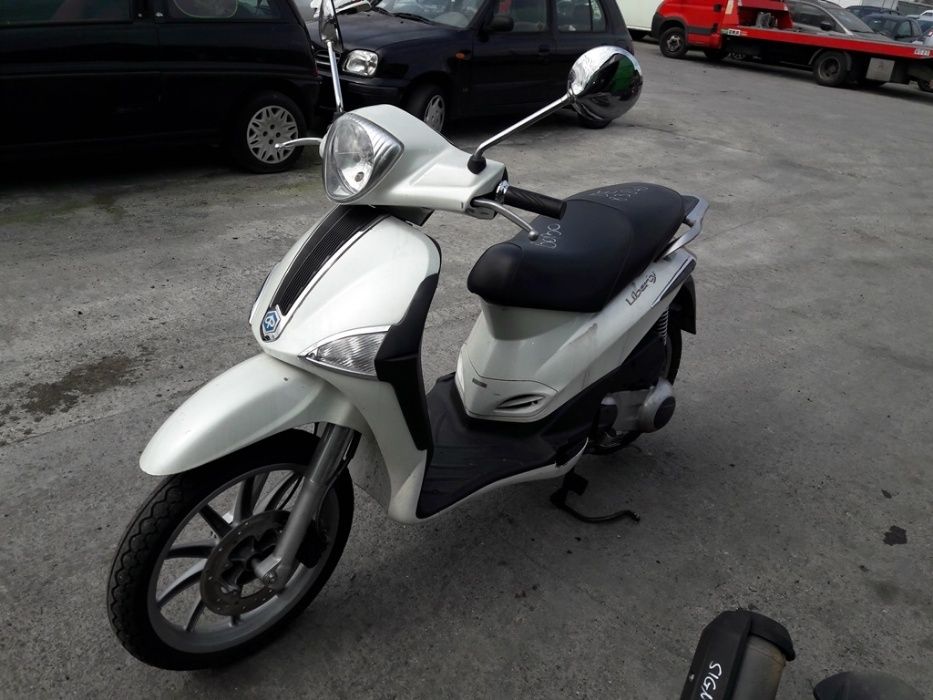 Мотоциклет,скутер Пиаджо Либерти(Piaggio Liberty) 125-на части