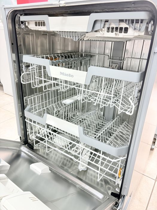 Miele G7165 scvi XXL AutoDos миялна за пълно вграждане/24 мес гаранция