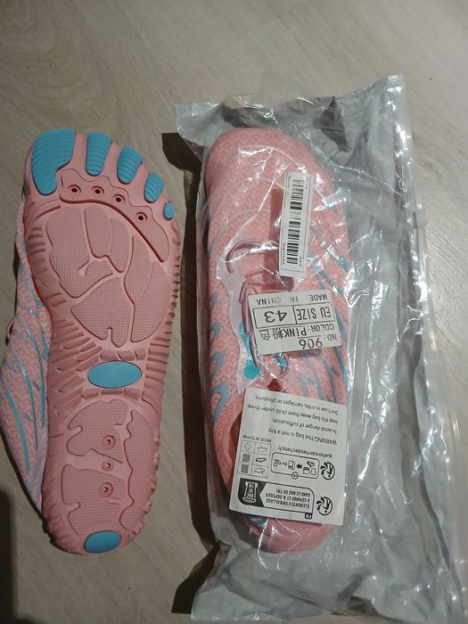 Големи нови боси ортопедични розови обувки