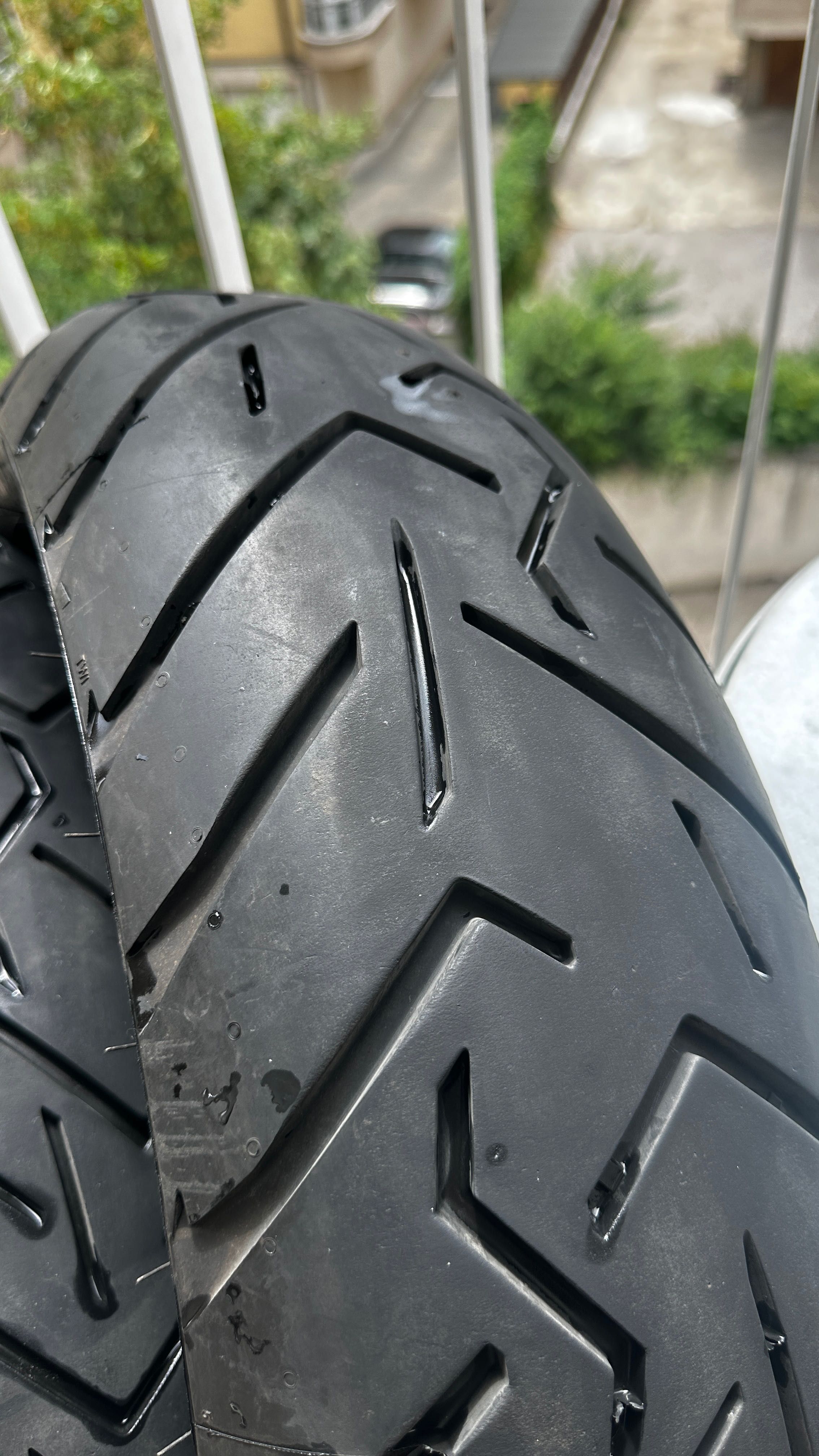 Гуми Pirelli Scorpion Trail II -предна 120/70 ZR19 и задна 170/60 ZR17