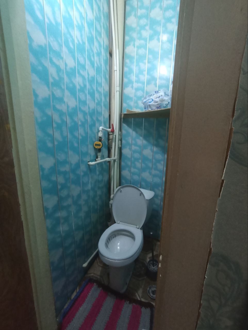 Продается двухкомнатная квартира на массиве Водник