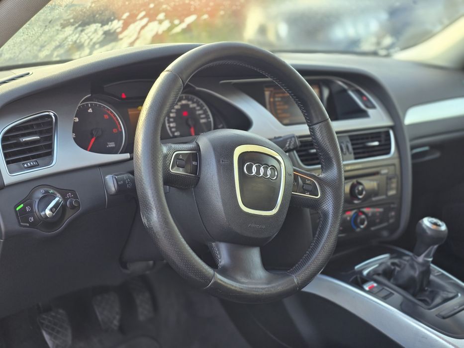 Audi A4 combi 2011 2.0tdi RATE GARANTIE
