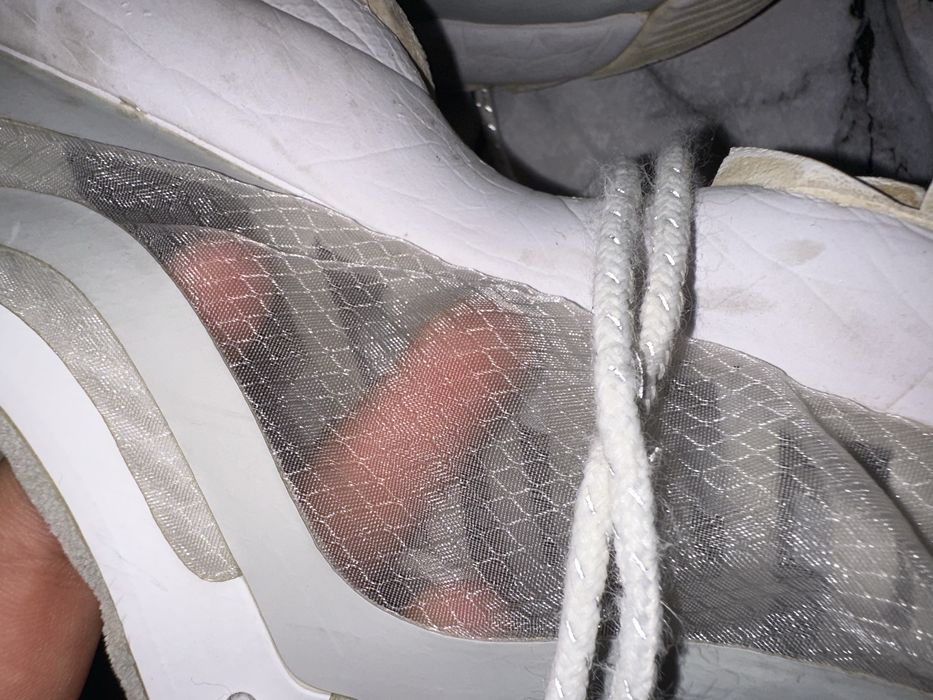 Прозрачни обувки fila