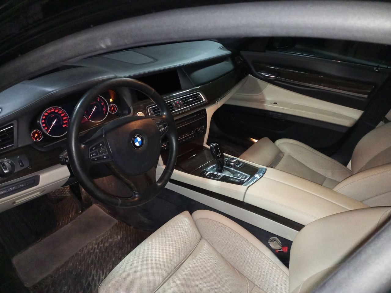 BMW 750LI БМВ 750 ли продается