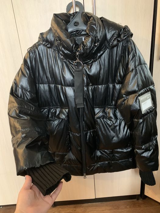 Продам пуховик 46 размер