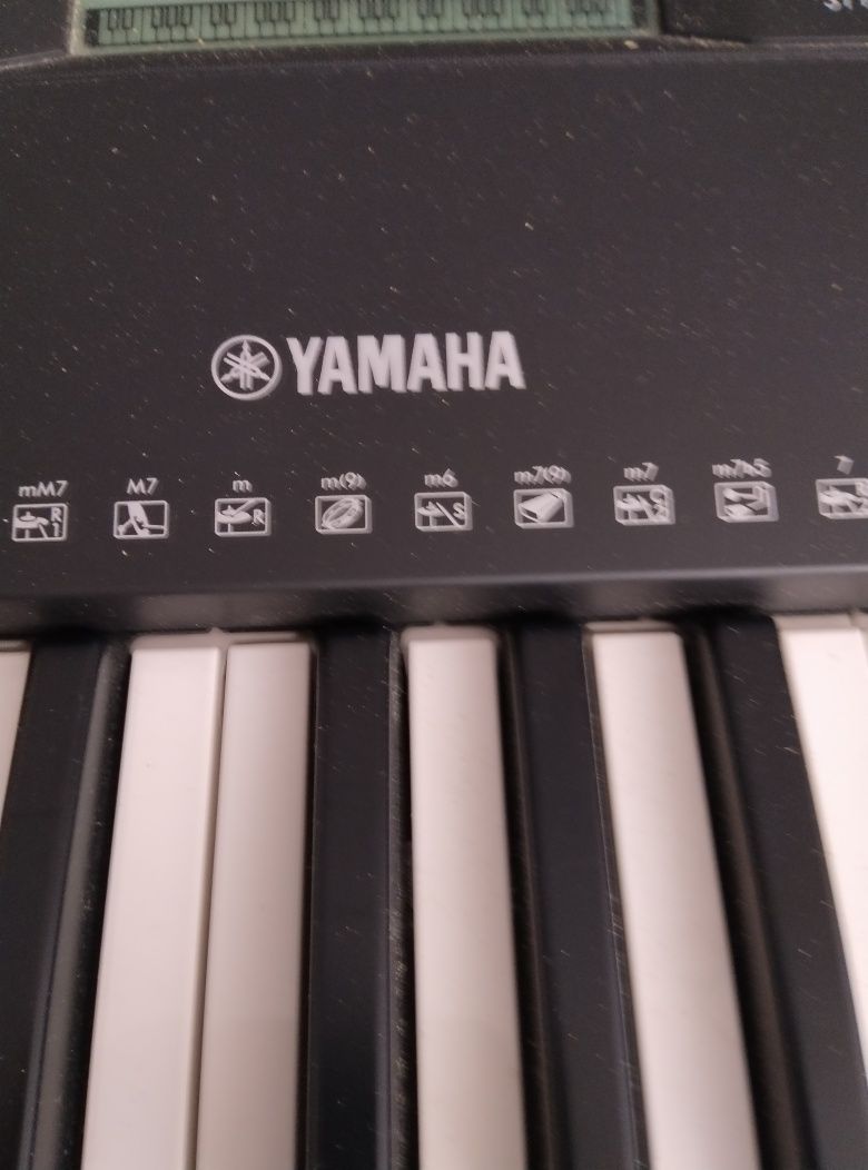 синтезатор от Yamaha