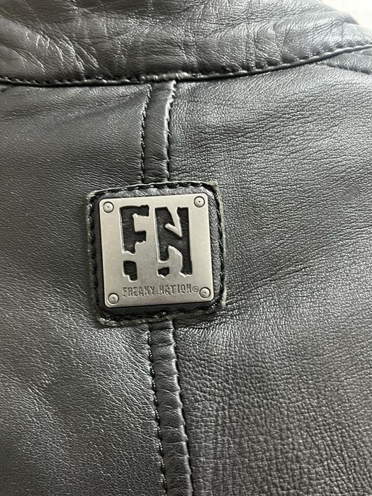 Кожено Яке Freaky Nation