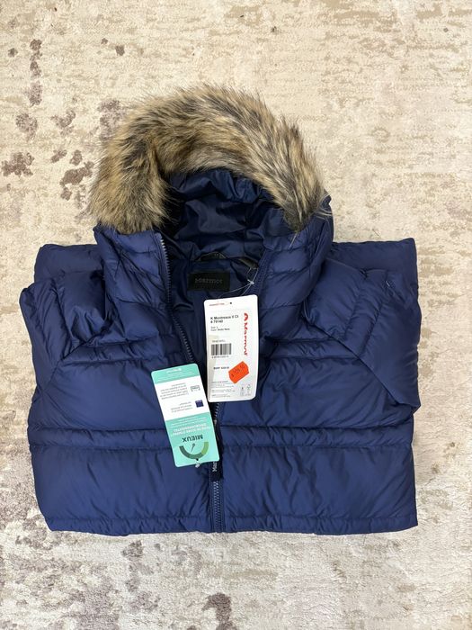 Vand geaca Marmot pentru copii