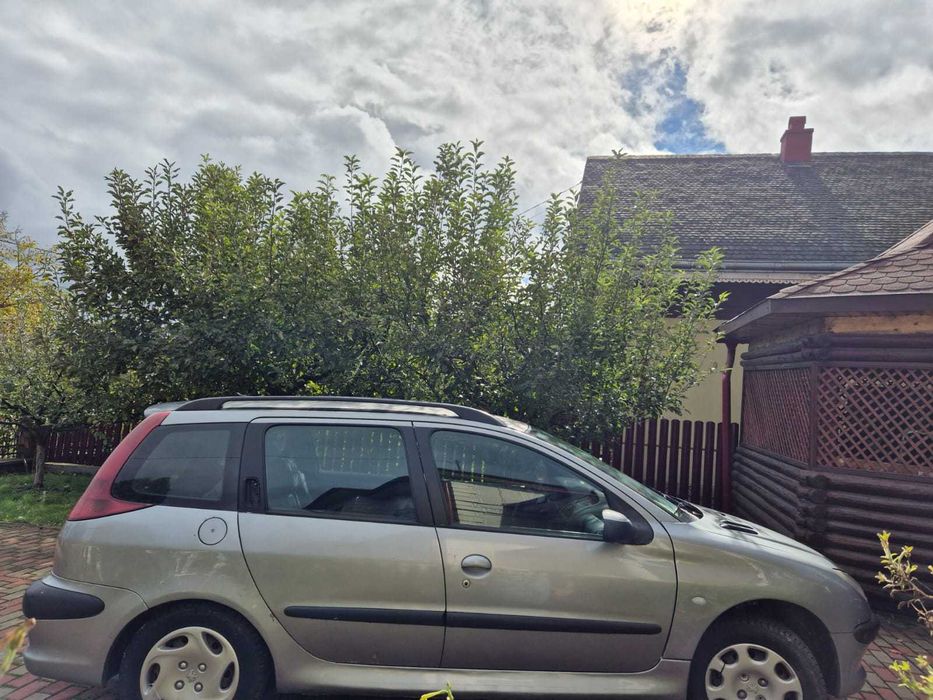 Peugeot 206 SW diesel - foarte economic