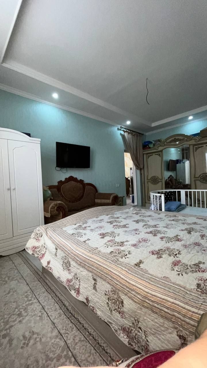 Срочно! Продажа. 4 ком, 3,6 сот. Баку улица