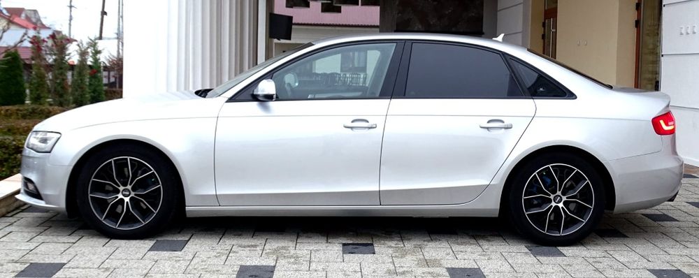 AUDI A4 facelift B8 S Line variante cu ATV