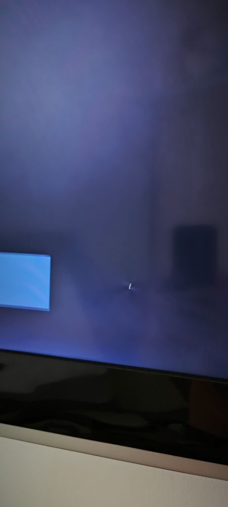 LCD Samsung черен на цвят