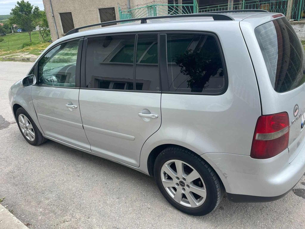 VW TOURAN 5600 лв