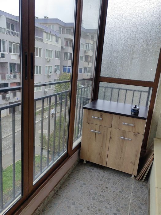 3 стаен апартамент обзаведен