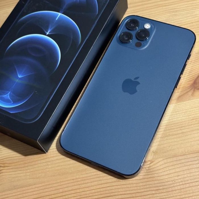 Прлдам Iphone 12 Pro 128 Gb