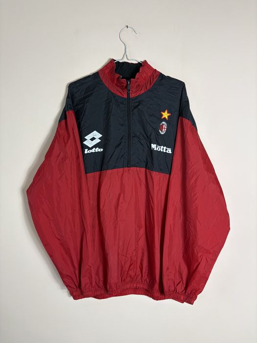 Мъжки горнища и ветровки