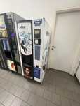 Vând Urgent Aparat vending Lavazza
