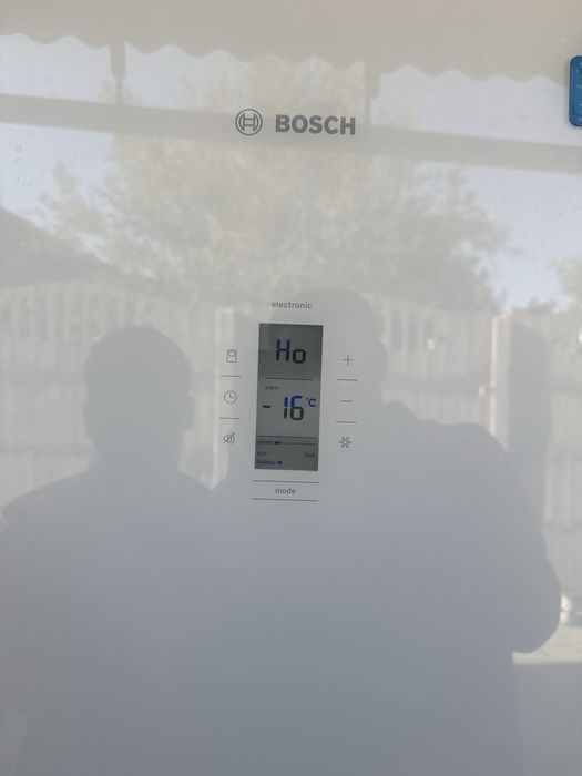 Широки и Болшой двухкамерный холодильник БОШ