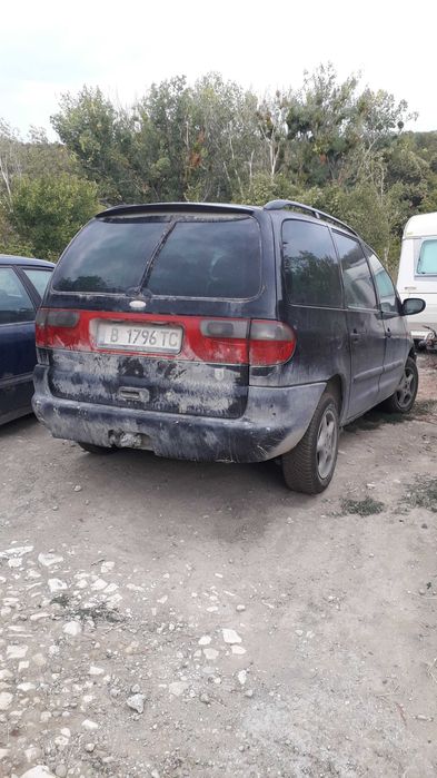 Продавам Форд галакси