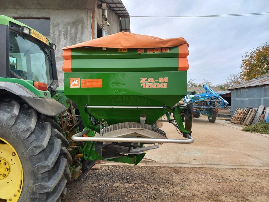 Mig azot, distribuitor ingrasaminte AMAZONE