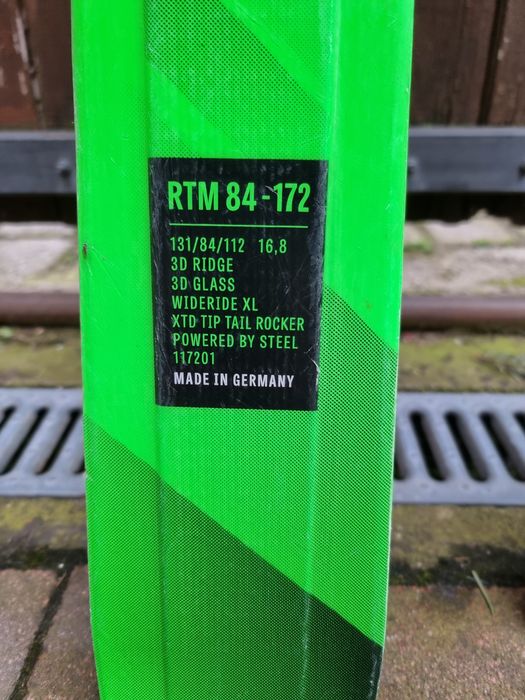 Schii 172 cm Volkl RTM 84 tip rocker