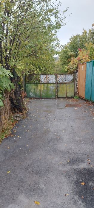 Продавам парцел село смолско 490кв.