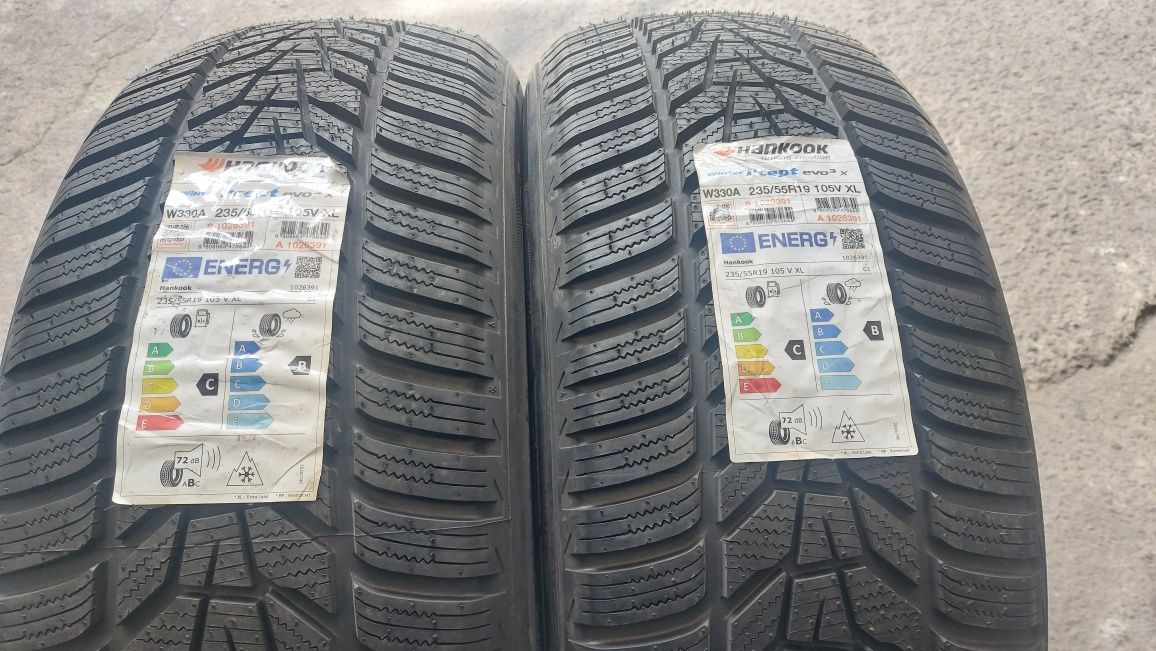 Нови гуми 235/55/19 Hankook Winter I'cept evo3 X 2 броя