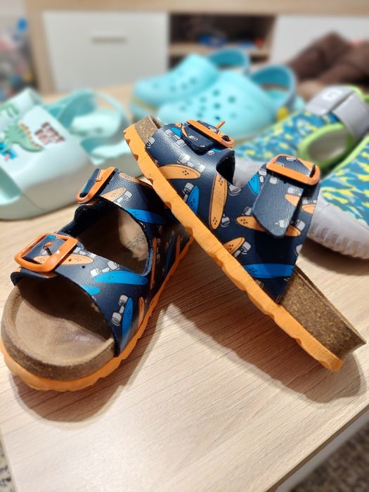 Лот пантофи и чехли за момче