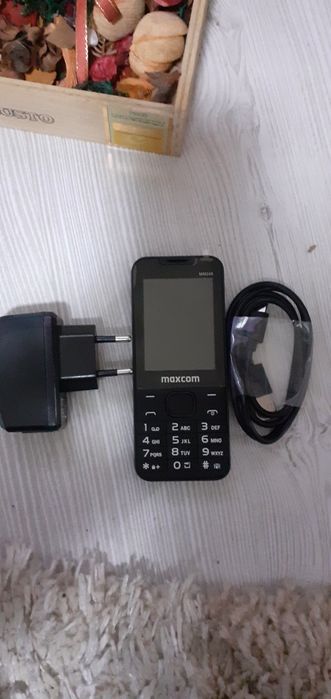 Telefon maxcom NOU