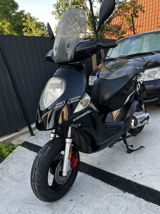Scuter Generic ROC 50, 2013, 8700 km - 49cc