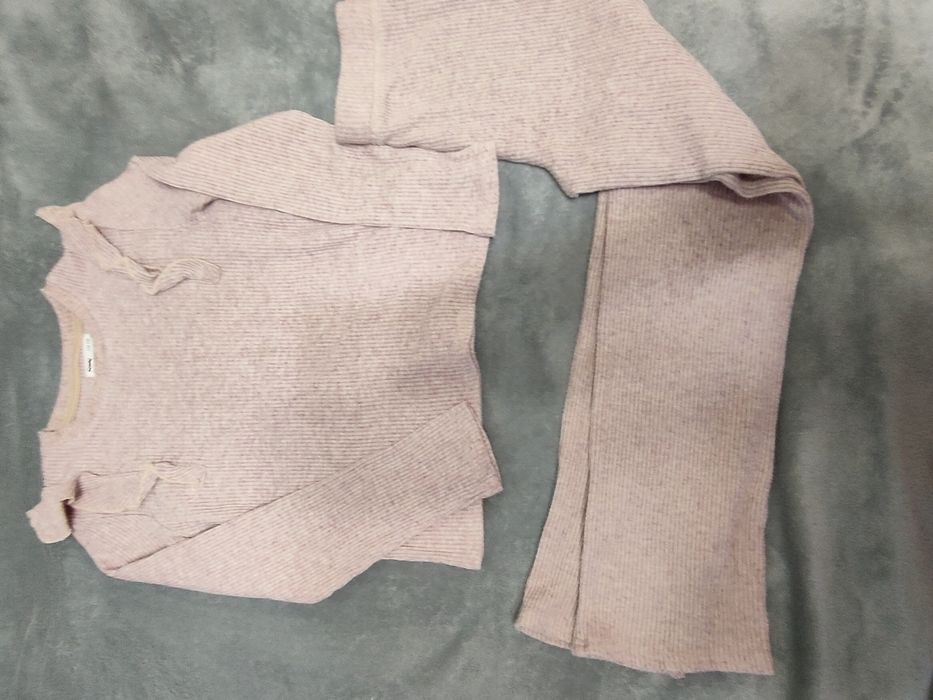 Set tricotat măr. 134