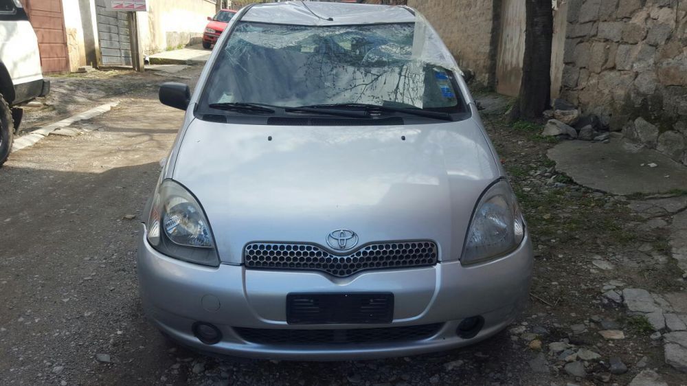 Toyota Yaris 1000