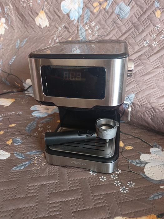 Продам кофемашину