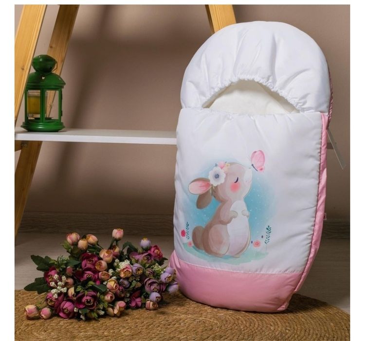 Продам конверт ( кокон) на выписку для девочки