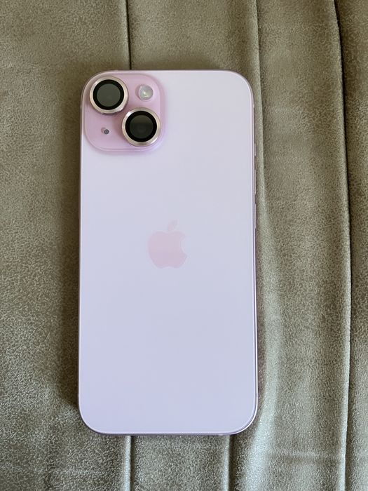 iPhone 15 90% battery Health 128GB