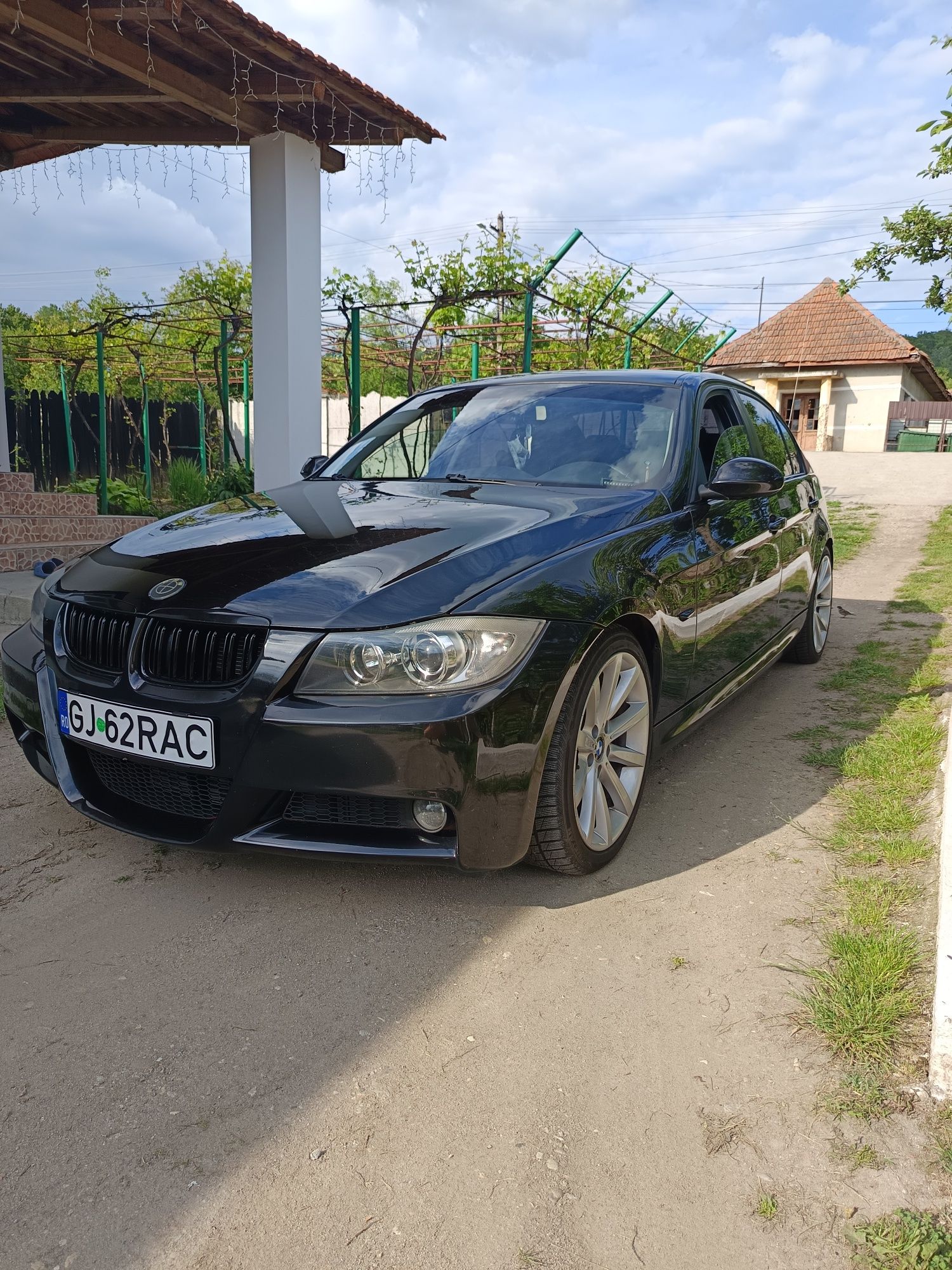 BMW 330d 231 cp M57