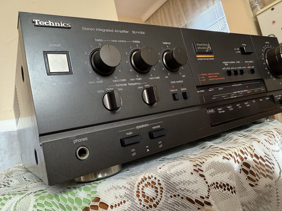 Technics SU-V10X Качествен стерео усилвател