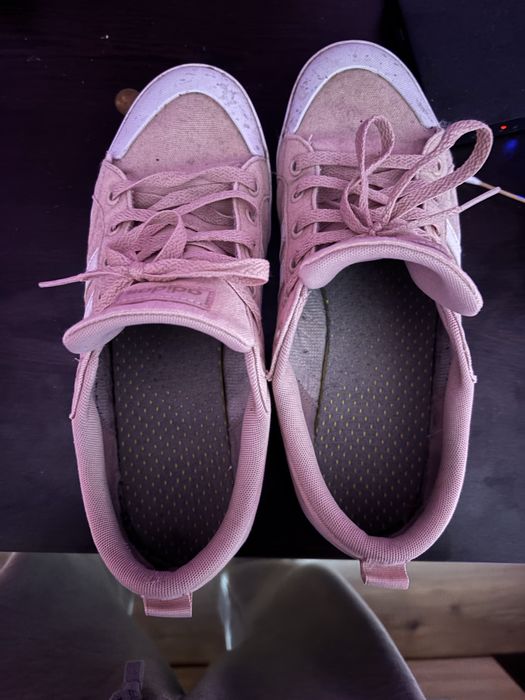 adidas обувки 65лв