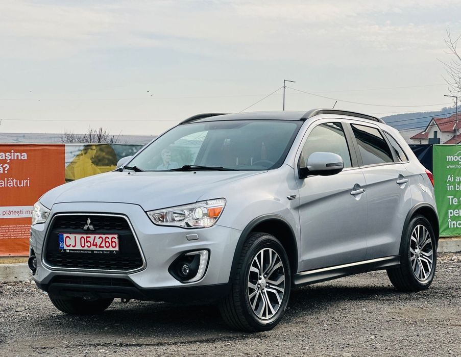 Mitsubishi ASX Mitsubishi ASX 2.2DI-D TOP 4WD Automat Cam Panorama Navi Clima Xenon