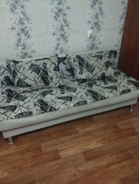 Продам диван!Срочно